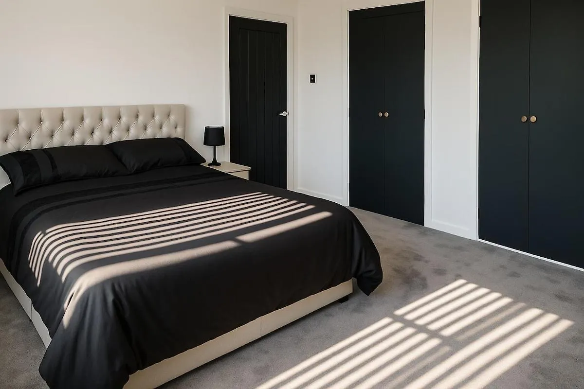 לידס Modern 3 Bed Duplex Apartment בריטניה