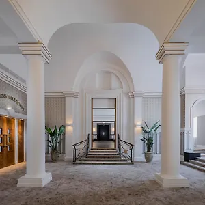 فندق The Queens, ليدز